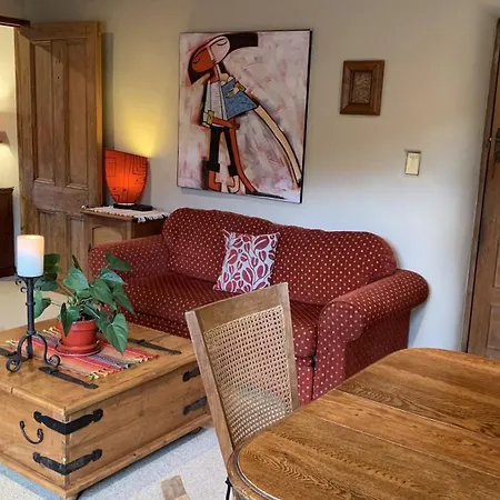 Tussock Cottage-2